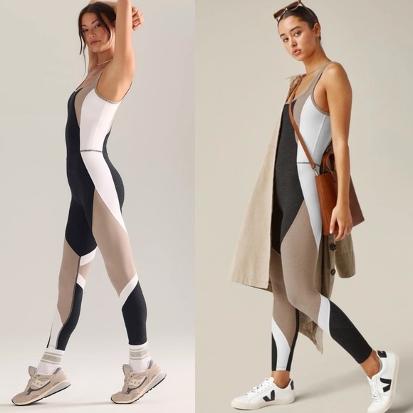 Alo Yoga Spacedye Outlines Jumpsuit Darkest Night Colorblock XL - Picture 3 of 15